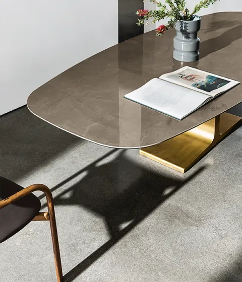 Sovet Italia — פרט