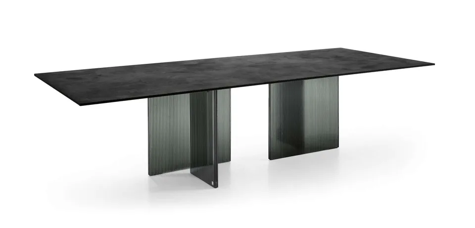 שולחן אוכל Big wave של FIAM Italia