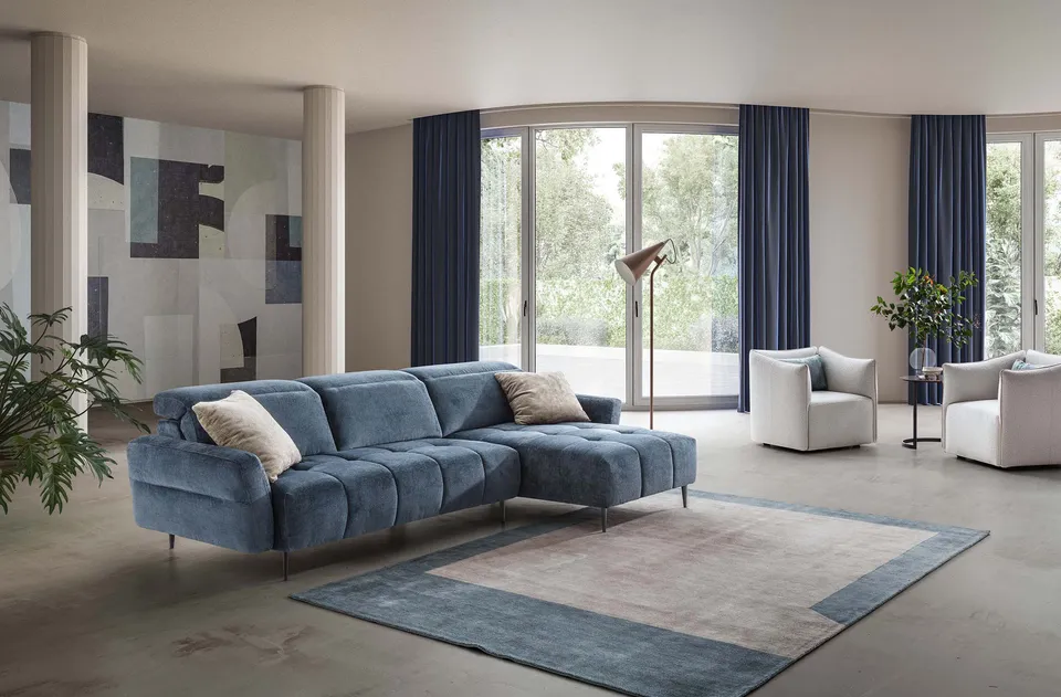 ספה פינתית מודולרית Gillan של LeComfort בתפירת קווילט עם משענות ראש