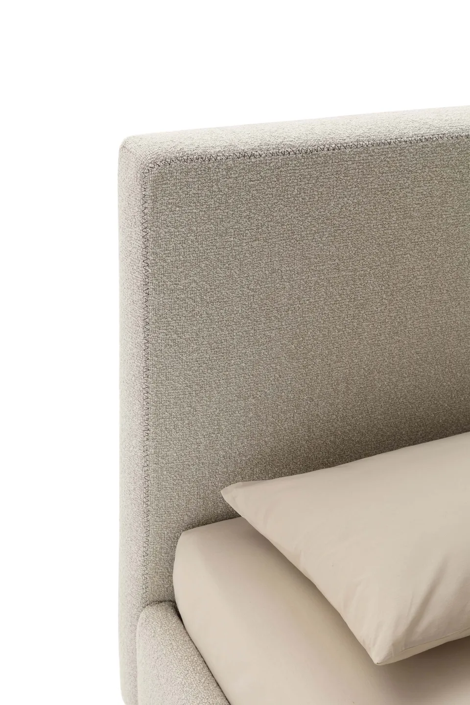 מיטה מרופדת Illy של LeComfort — תמונה 4