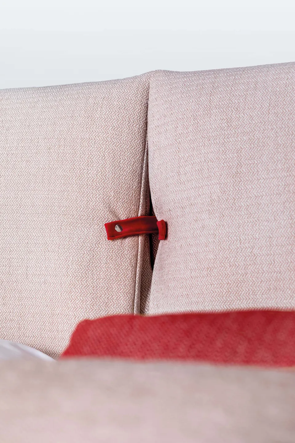 מיטה מרופדת Primrose של LeComfort — תמונה 5
