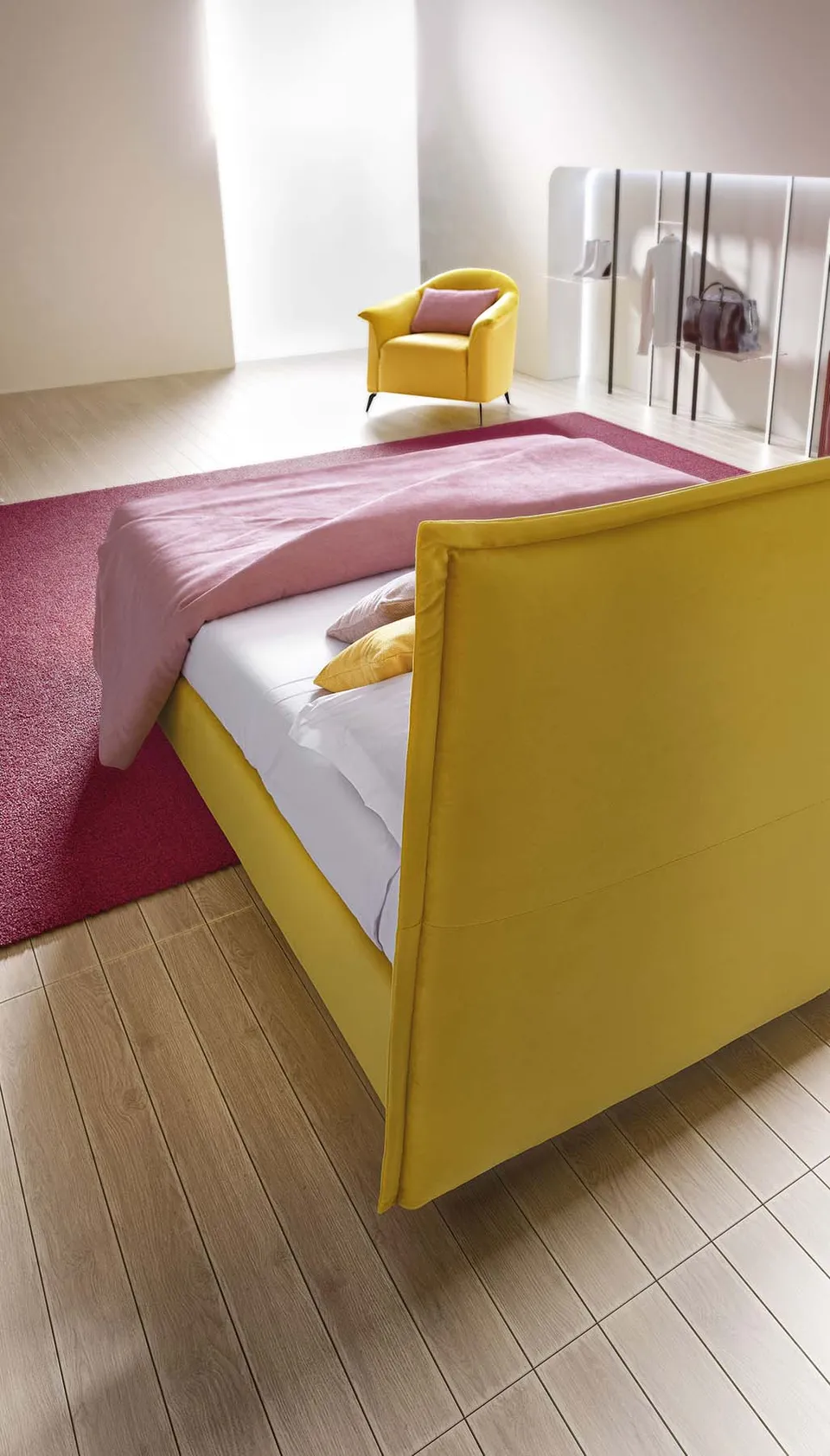 מיטה מרופדת Silene של LeComfort — תמונה 5