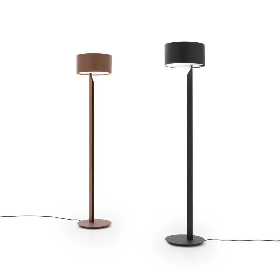 מנורת רצפה Willowy של LeComfort