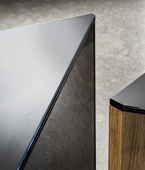 שולחן קפה משולש Regolo Triangular של Sovet Italia — תמונה 6