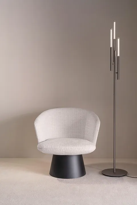 מנורת רצפה Willow free standing של Sovet Italia — תמונה 4