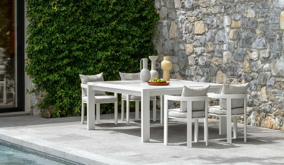 שולחן אוכל מרובע Argo//Alu 157×157 של Talenti, משטח פורצלן