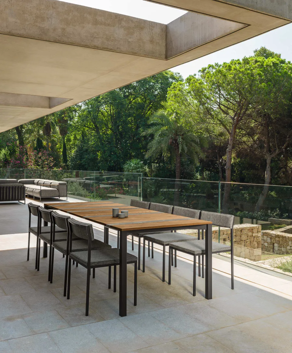 שולחן אוכל מרובע Casilda 150×150 של Talenti — תמונה 6