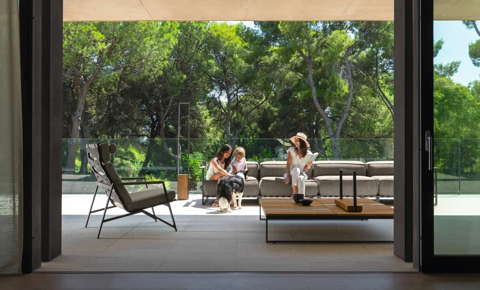 שולחן אוכל מרובע Casilda 90×90 של Talenti — תמונה 4