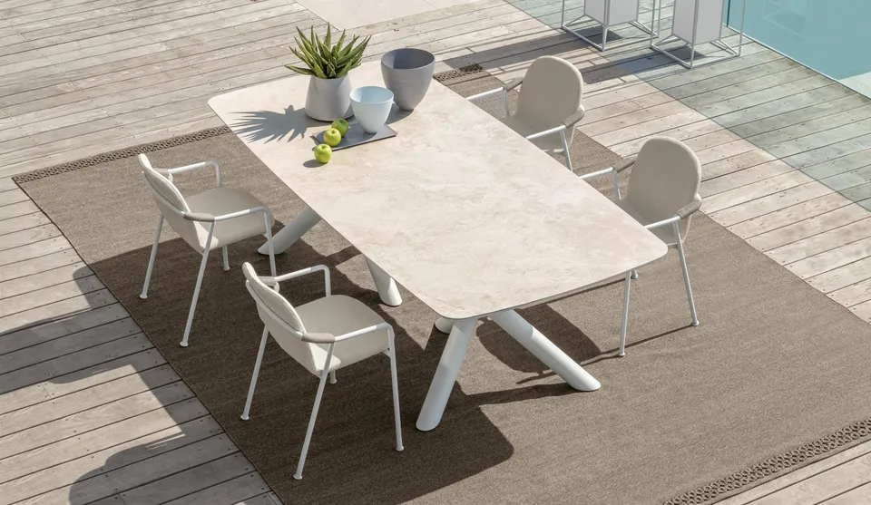 שולחן אוכל מלבני Coral 240×120 של Talenti עם משטח אבן פורצלן דק
