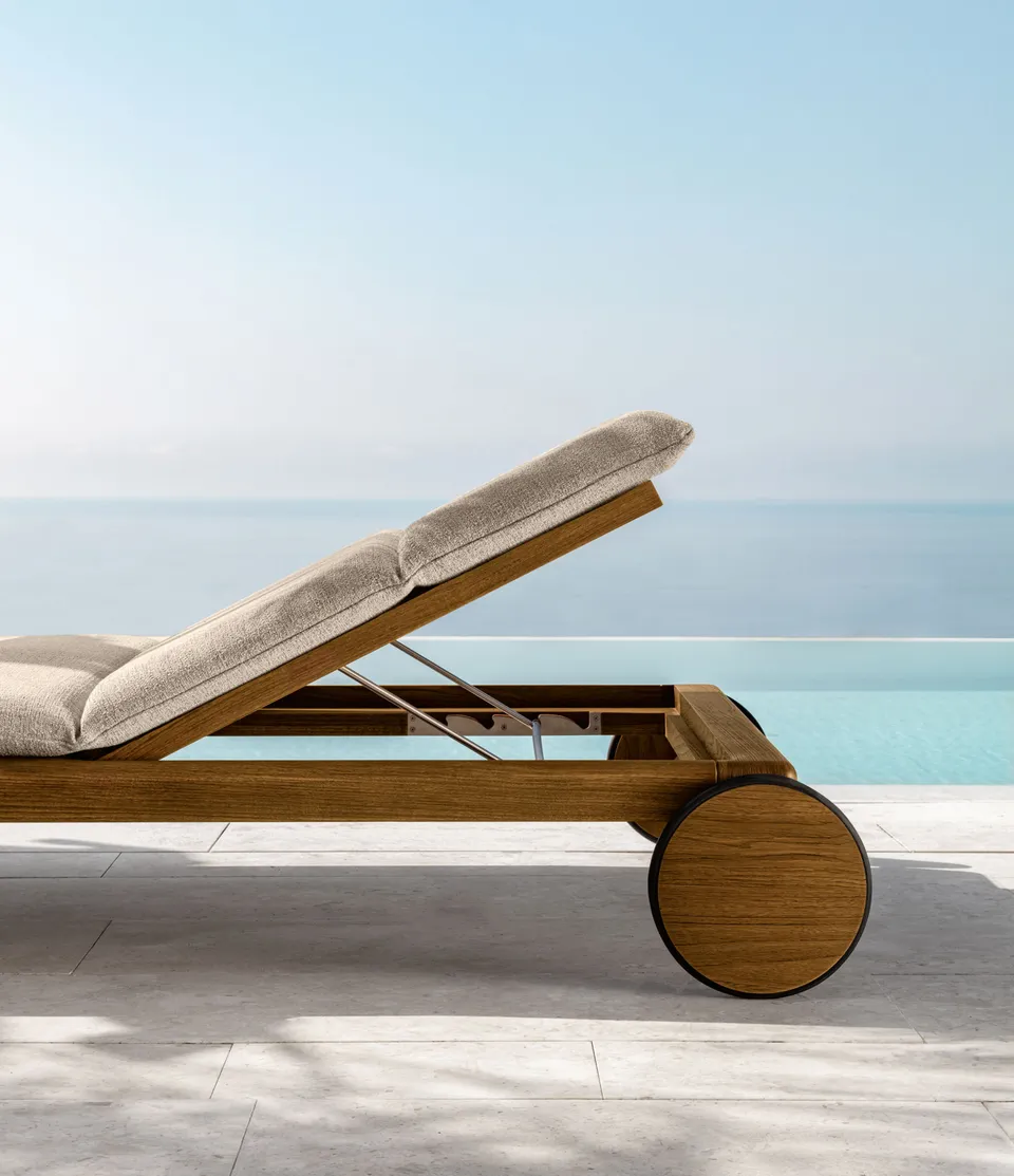 מיטת יום מעץ טיק Cruise Teak של Talenti — תמונה 2