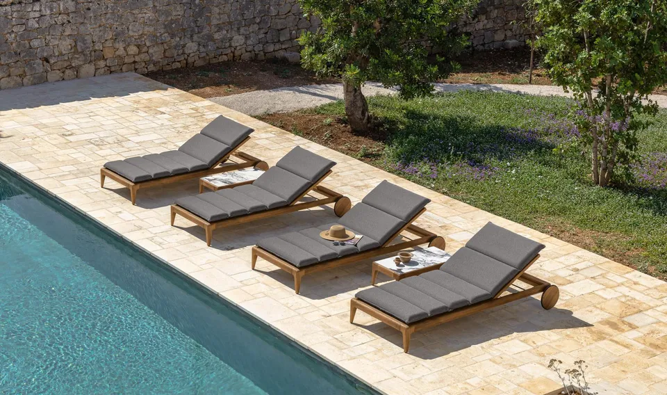 מיטת יום מעץ טיק Cruise Teak של Talenti — תמונה 9