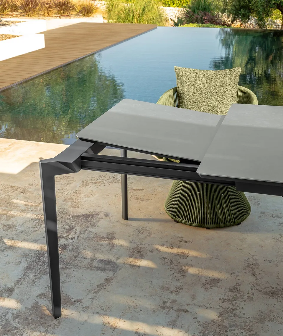 שולחן אוכל נפתח עם משטח קרמי Leaf 200/260 של Talenti — תמונה 2