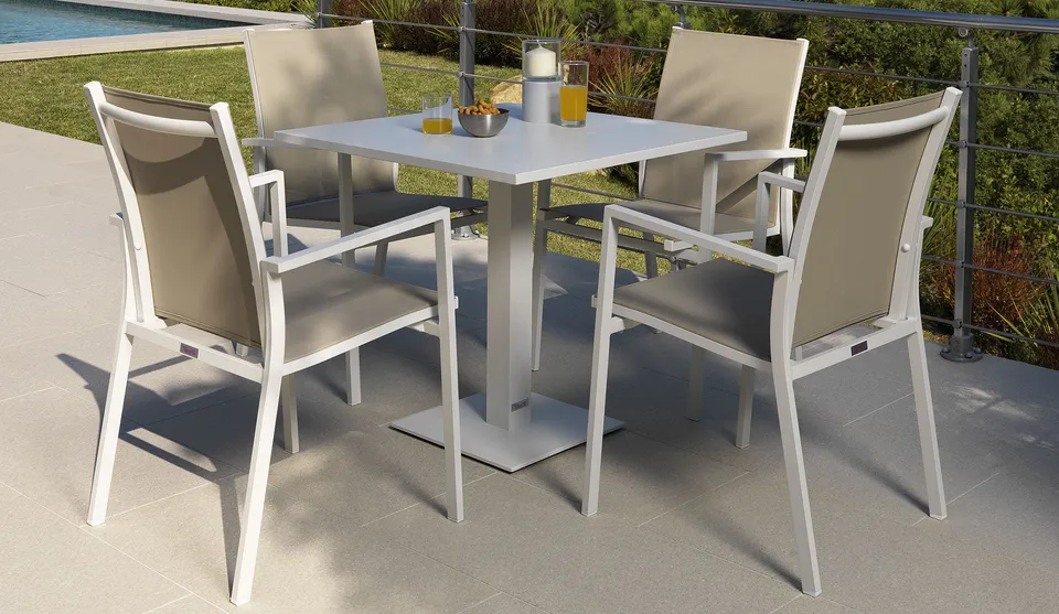 שולחן מרובע קטן Maiorca 70×70 של Talenti מאלומיניום