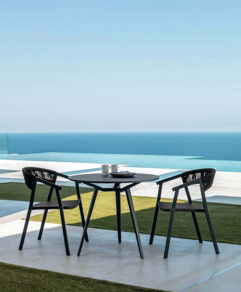 שולחן אוכל מרובע Milo 90×90 של Talenti — תמונה 5