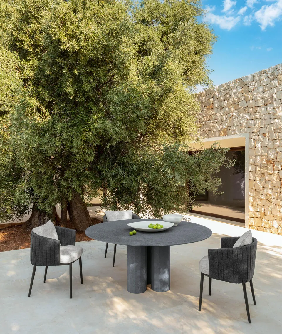 שולחן אוכל עגול מבטון Salinas D165 Concrete של Talenti — תמונה 2