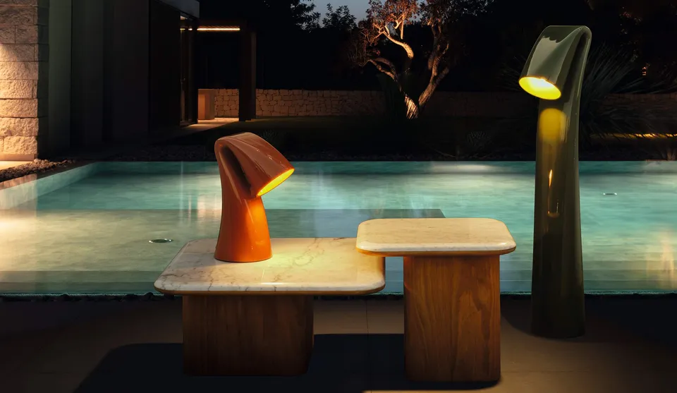 מנורה קטנה לחוץ Swan Lamp S של Talenti